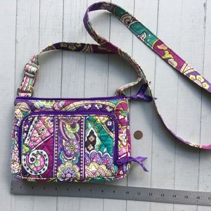 VERA BRADLEY Heather Paisley Crossbody Bag with outside zipper compartment
